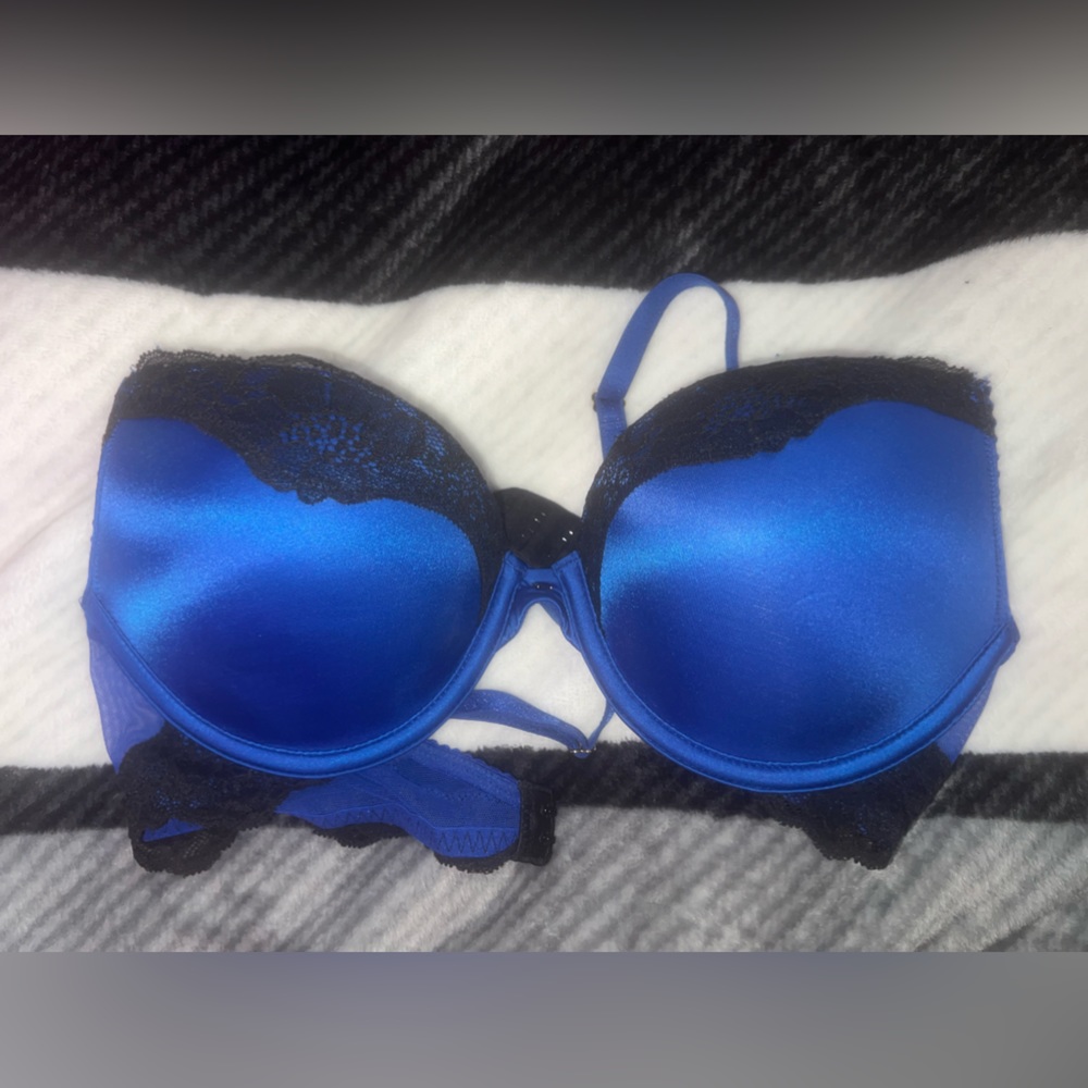 Victoria’s secret Very Sexy Push Up Bra 36b